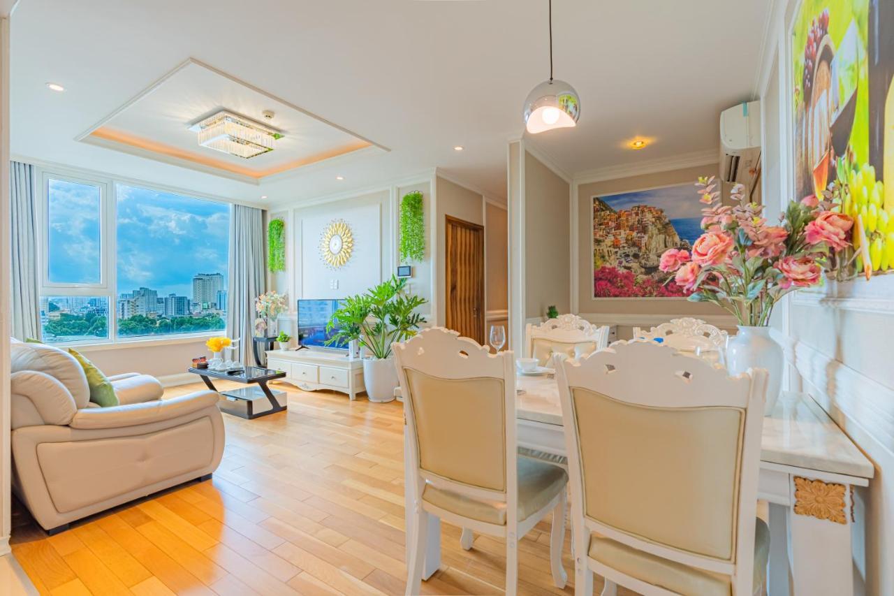 Leman Luxury Apartments Ho Chi Minh City Exterior photo